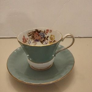 Vintage Aynsley Bone China Saucer and Teacup set # 2958